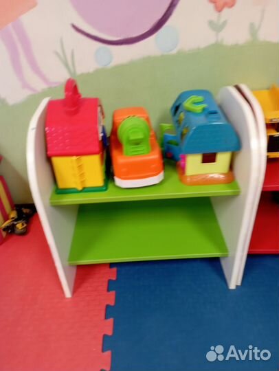Детский стеллаж для игрушек