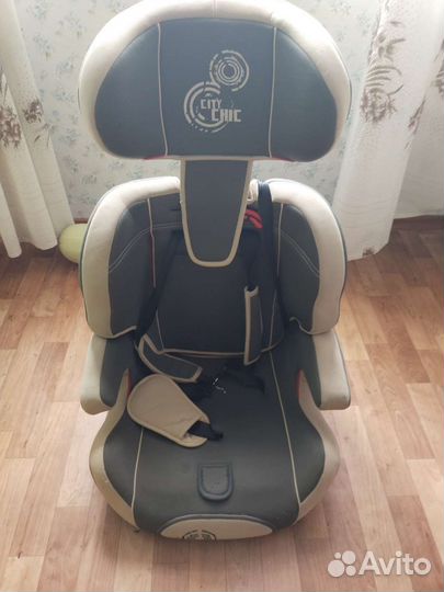 Детское автокресло