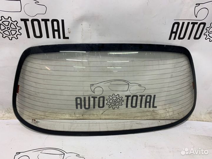 Стекло заднее Chevrolet Lanos