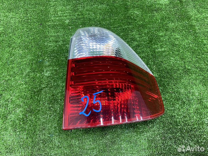 Задний правый фонарь bmw x3 e83 lci