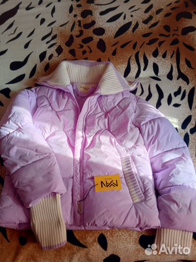 Куртка женская новая размер М