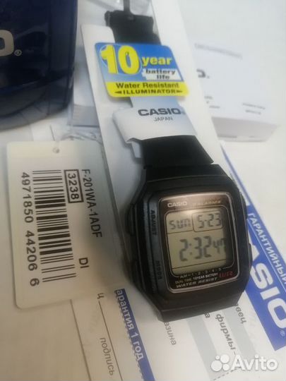 Часы наручные Casio F-201W-1AEF