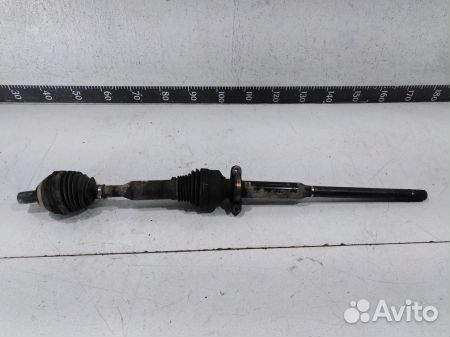 Привод передний правый 36012420