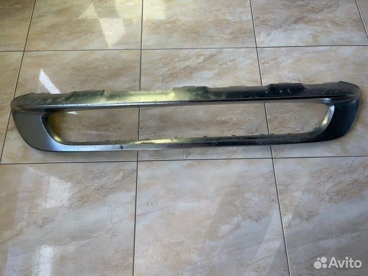 Накладка бампера передняя Mercedes Benz Gla X156 С