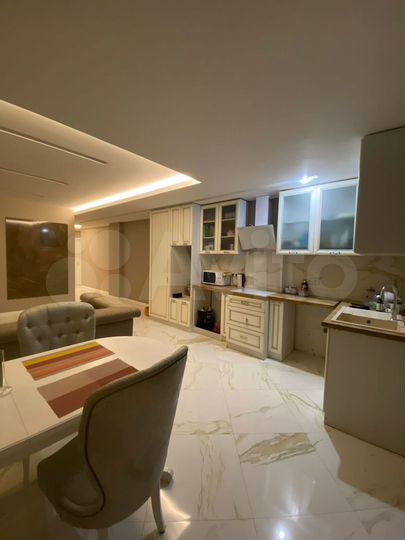 4-к. квартира, 118 м², 12/22 эт.