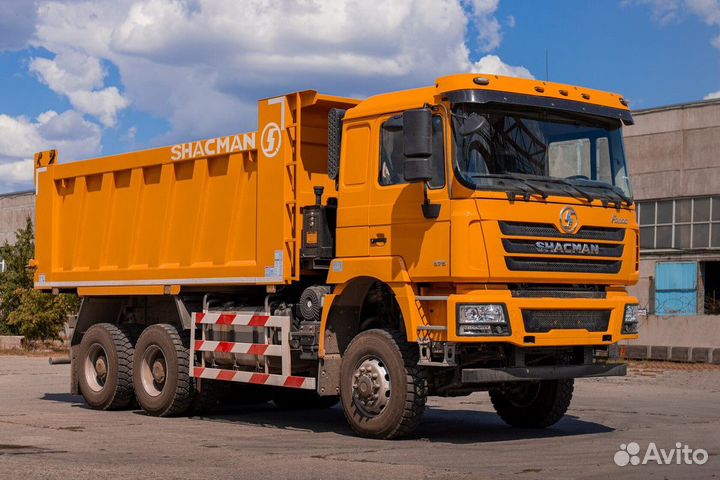 Водитель на самосвал