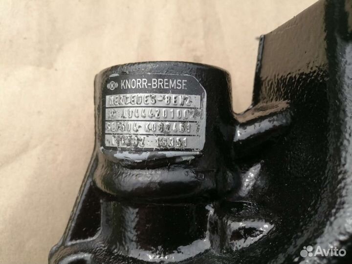 Тормозной суппорт мерседес актрос. Ремонт