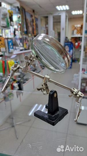 Лупа Третья рука JM 501