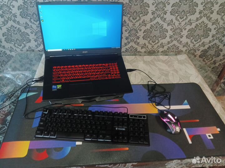 Продам ноутбук msi katana