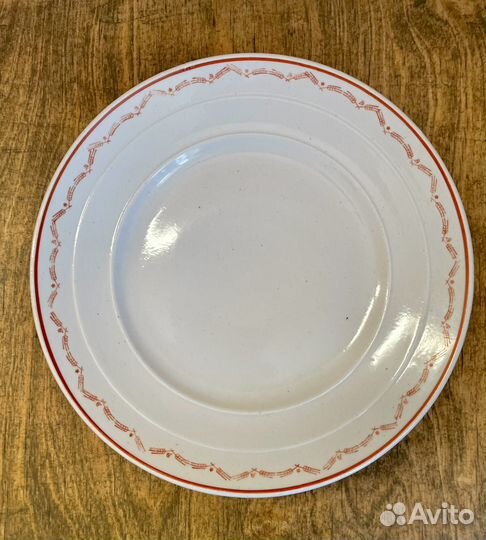 Сервировочные блюда и тарелки СССР