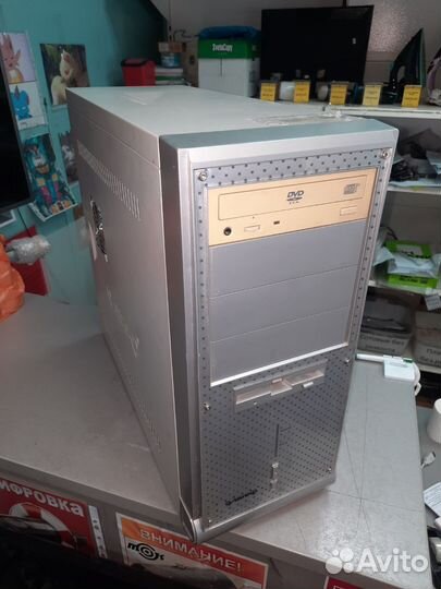 Б/У Системный блок (Intel Core 2 Quad Q6600 / 3Gb)