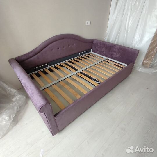 Кровать для девочки подростка