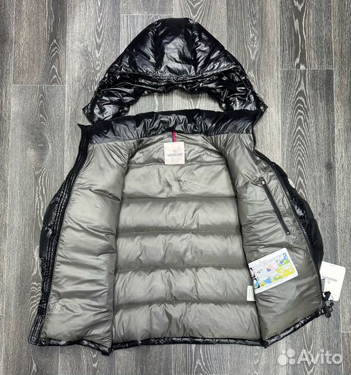 Мужской пуховик Moncler