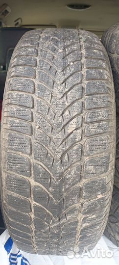 Dunlop SP Winter Sport 4D 205/60 R16