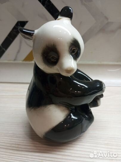 Фарфоровые статуэтки СССР лфз(осталась панда)