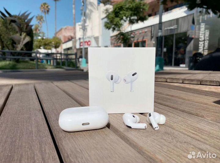 AirPods Pro с режимом прозрачности