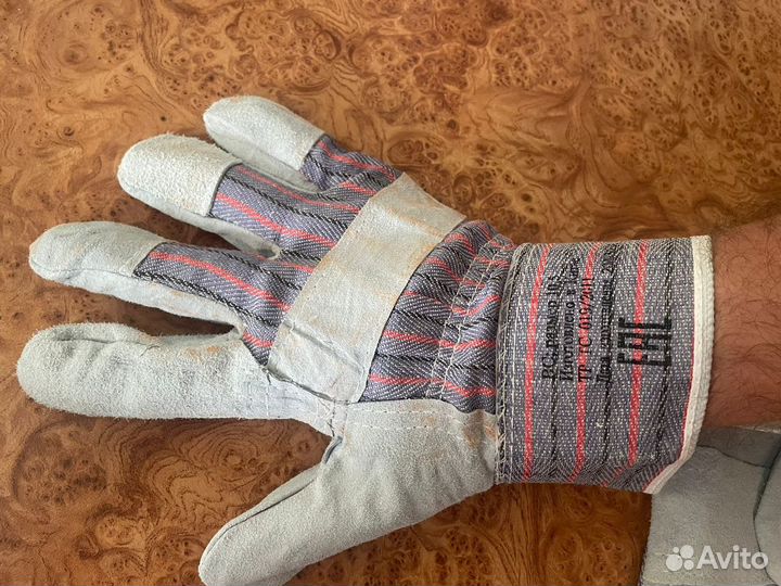 Перчатки спилковые
