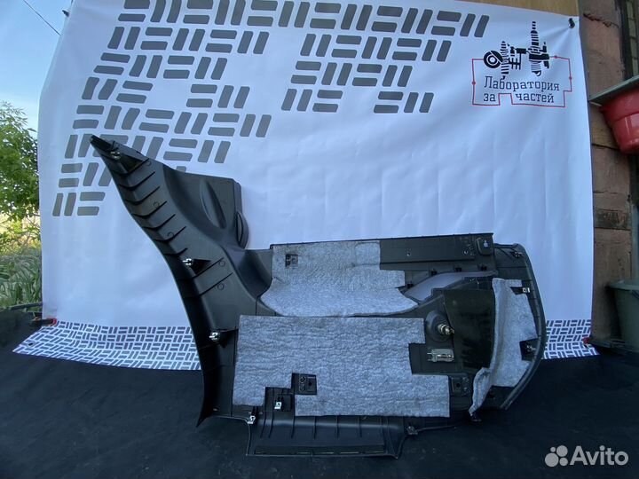 Багажник обшивка по кругу Opel Antara 2008