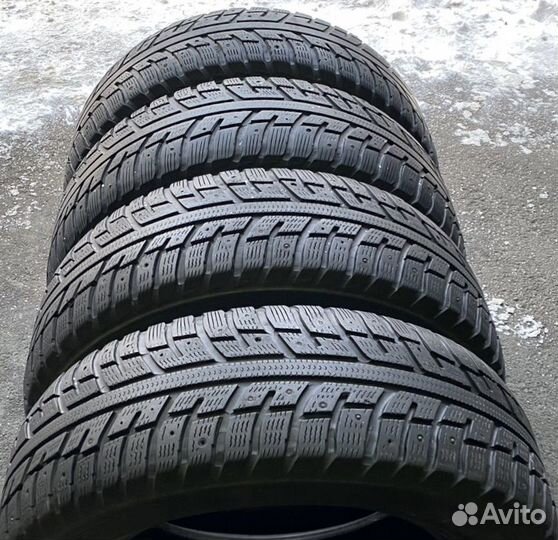 Kumho I'Zen KW22 215/65 R16