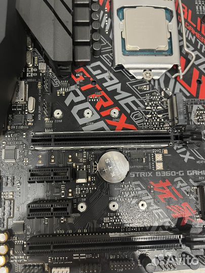 Материнская плата lga 1151 v2 b360 asus rog strix