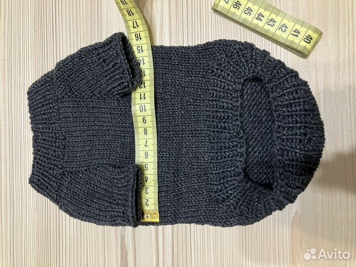 Красивые вязаные свитера для кошек и собак