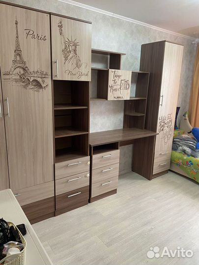 Шкаф в детскую комнату стенка