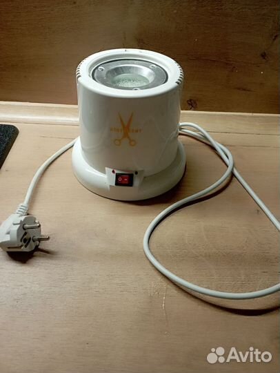 Стерилизатор для маникюрных инструментов