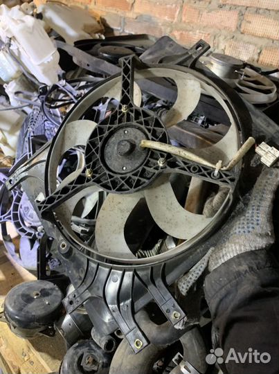 Электро вентилятор охлаждения двигателя Geely