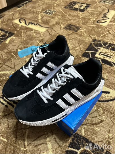 Кроссовки adidas