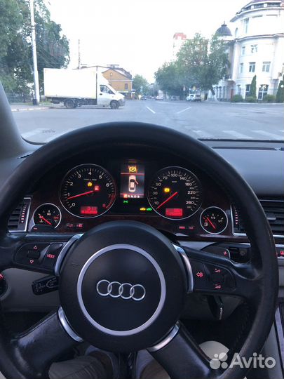 Audi A8 4.2 AT, 2002, 300 000 км