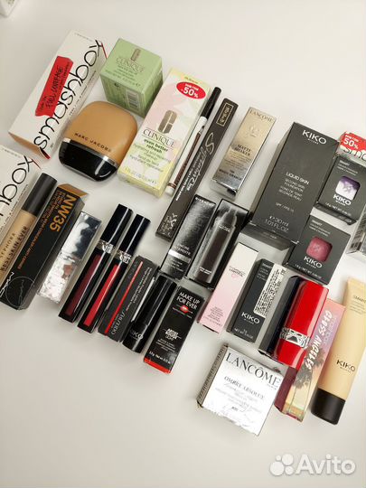 Лот косметики 30 штук lux 1