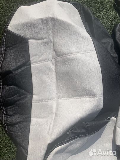 Автомобильные чехлы из экокожи