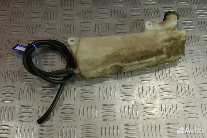 Бачок расширительный Yamaha FZR250R