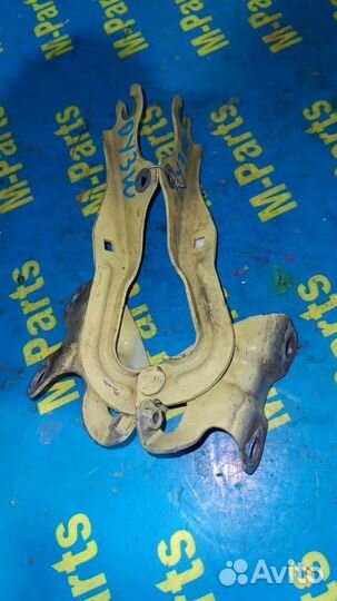 Петля капота Mazda Demio DY3W DY5W