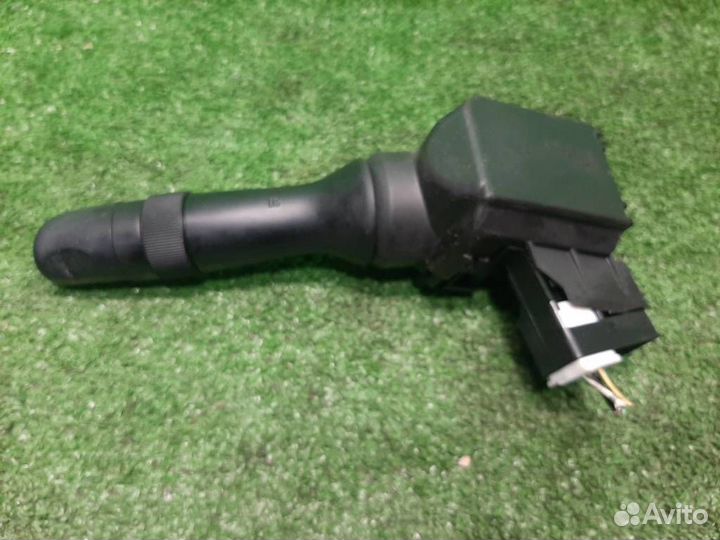 Подрулевой переключатель стеклоочистителя Lexus R