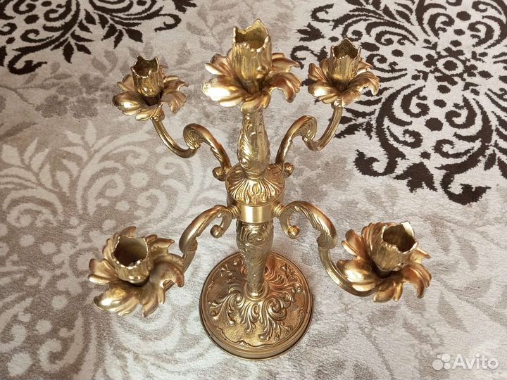 Подсвечник