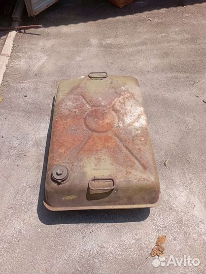 Топливный бак