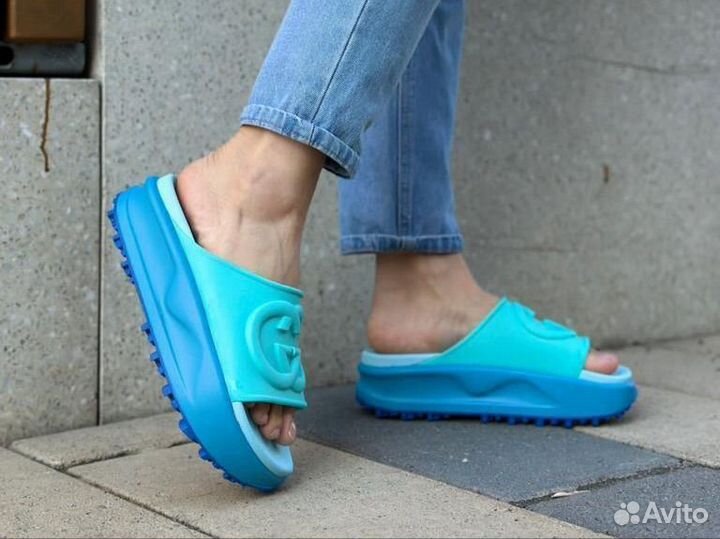 Шлепки женские Gucci