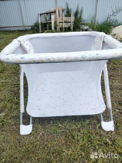 Манеж детский складной