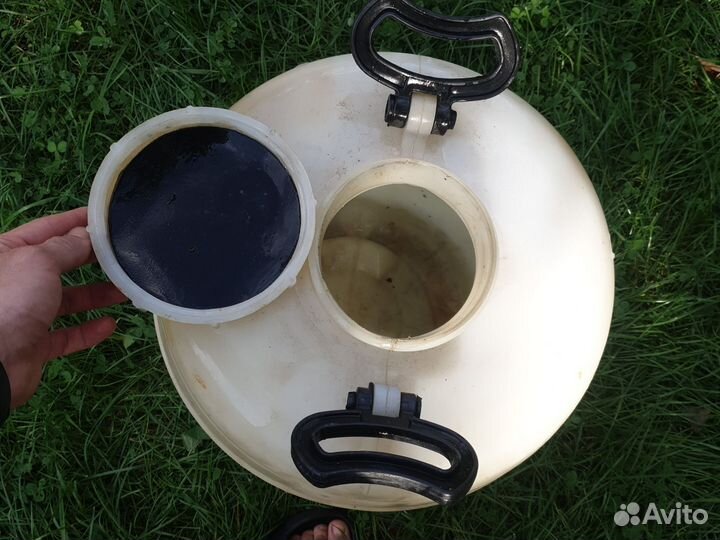 Фляга пищевая пластиковая 50 литров и алюминиевая