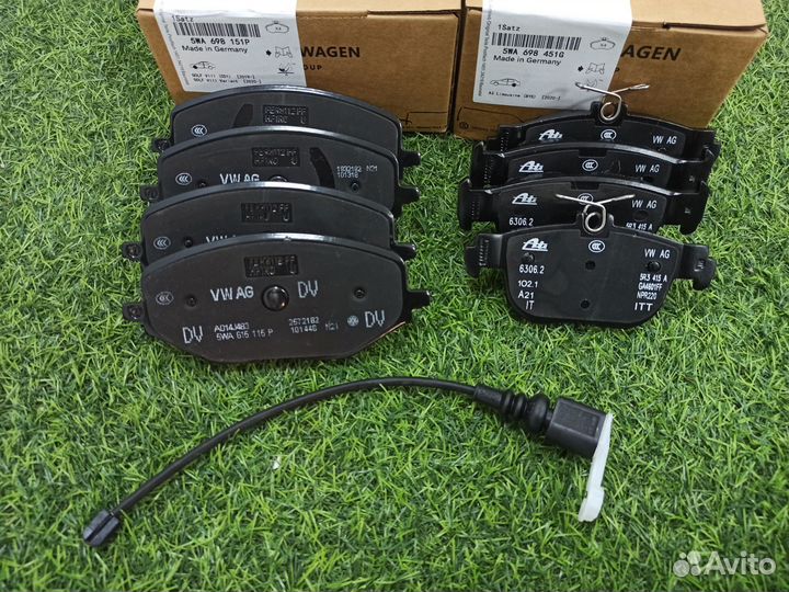 Комплект тормозные колодки Шкода Октавия А8