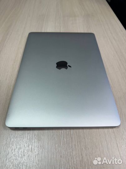 Ноутбук Macbook Air 13 A1932 (8/256GB) Retina