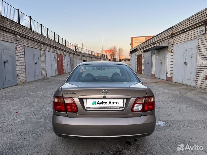 Nissan Almera 1.5 МТ, 2005, 102 472 км