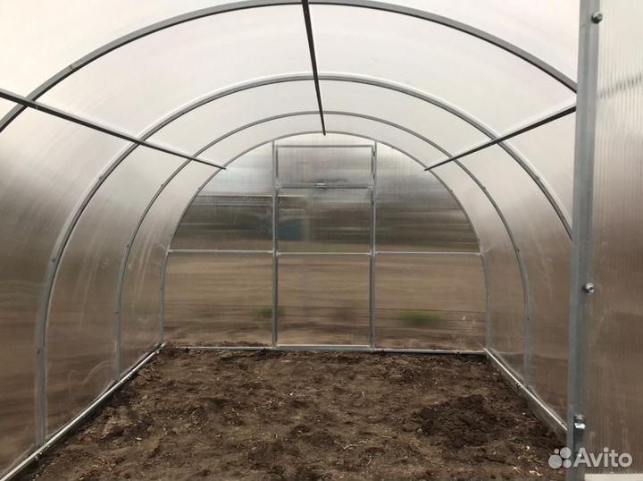 Теплица Прочный поликарбонат