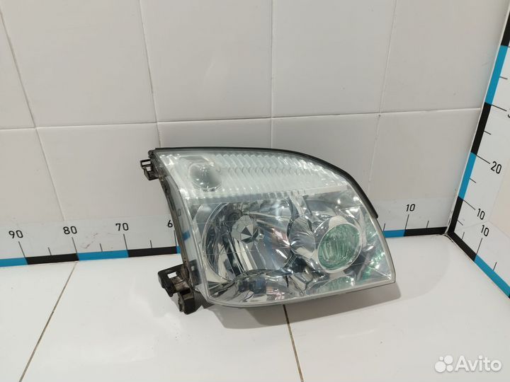 Фара правая X-Trail (T30) 2001-2006 (не ксенон)