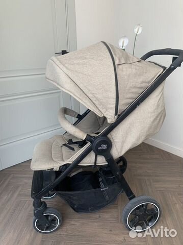 Прогулочная коляска britax romer