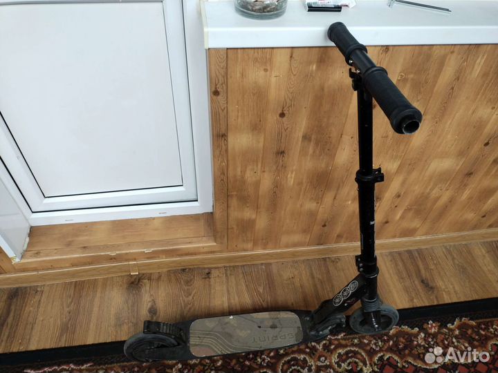 Самокат городской бу