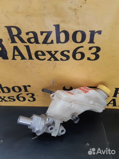 Главный тормозной цилиндр Fiat Linea 1.4 2011