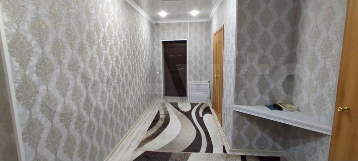2-к. квартира, 75 м², 3/3 эт.