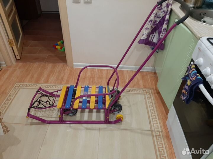 Детские санки с колесами